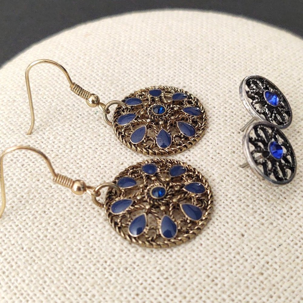 Blue earring bundle-gold and silver tone - Picture 3 of 8
